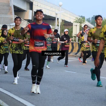 Runner Photo 6263226