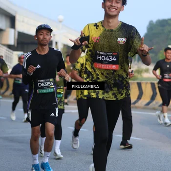 Runner Photo 6263300