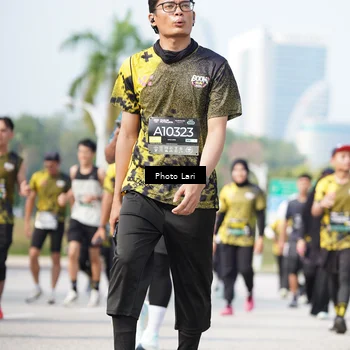 Runner Photo 6263325