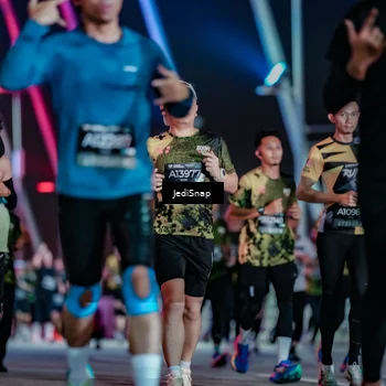 Runner Photo 6263336