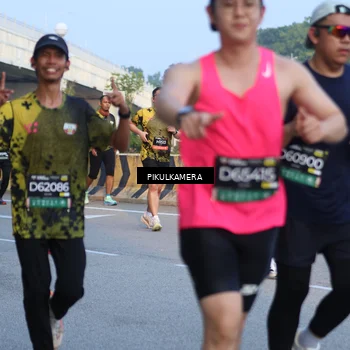 Runner Photo 6263391
