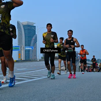 Runner Photo 6263392