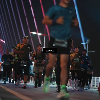 Runner Photo 6263430