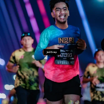 Runner Photo 6263442