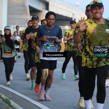Runner Photo 6263482