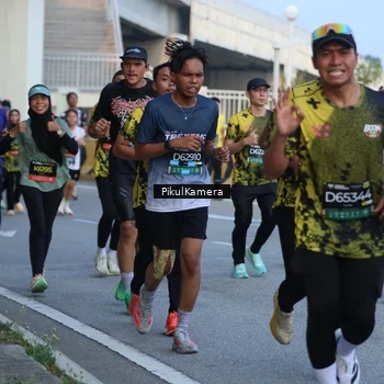 Runner Photo 6263487