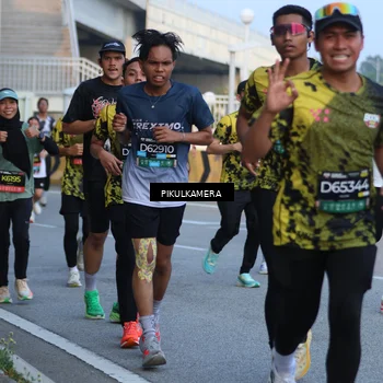 Runner Photo 6263497