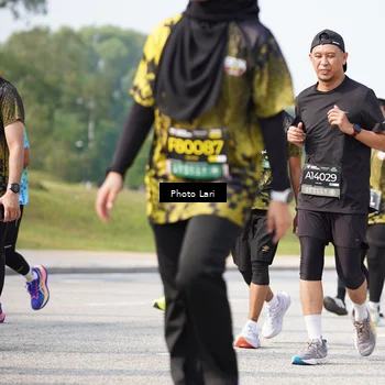 Runner Photo 6263550