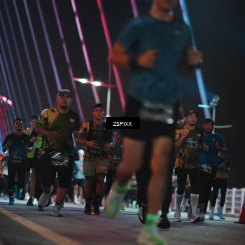 Runner Photo 6263627