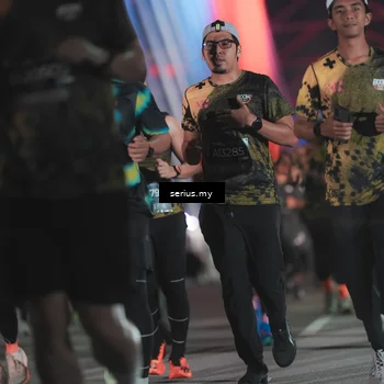 Runner Photo 6263655