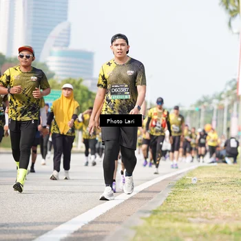 Runner Photo 6263674