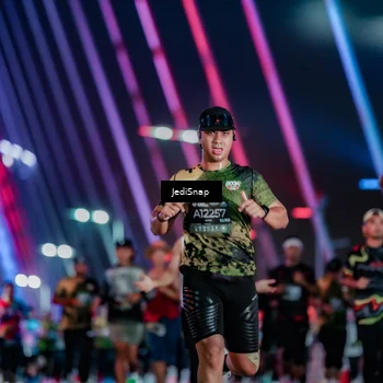 Runner Photo 6263789