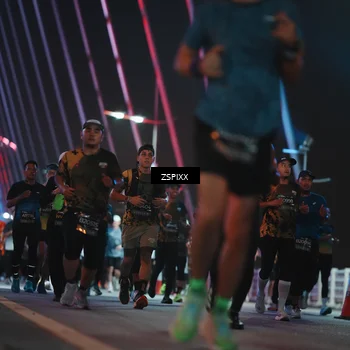 Runner Photo 6263815