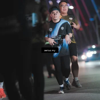 Runner Photo 6263878