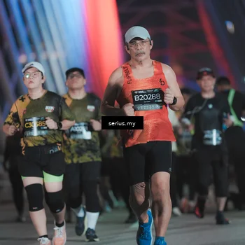 Runner Photo 6263896