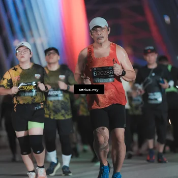 Runner Photo 6263914