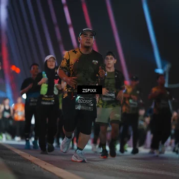 Runner Photo 6263940