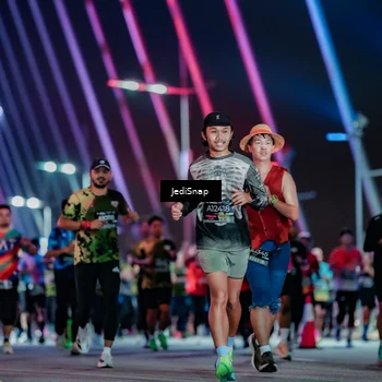 Runner Photo 6263978