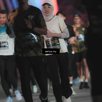 Runner Photo 6264053