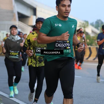 Runner Photo 6264134