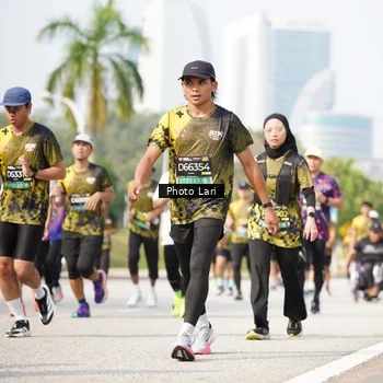 Runner Photo 6264172