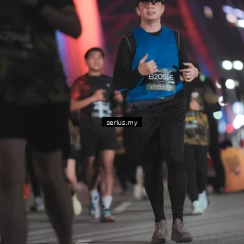 Runner Photo 6264181
