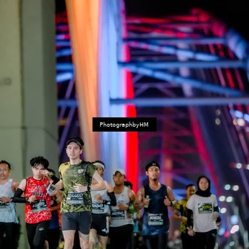 Runner Photo 6264191