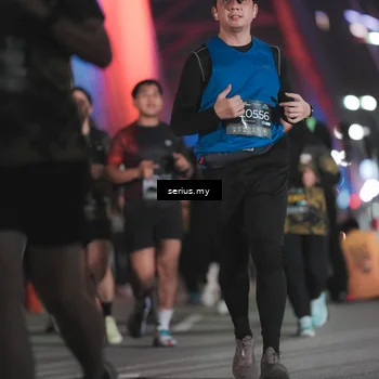Runner Photo 6264211