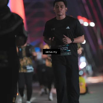 Runner Photo 6264342