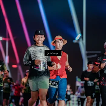 Runner Photo 6264366