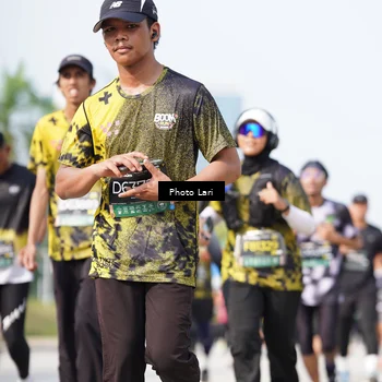 Runner Photo 6264510