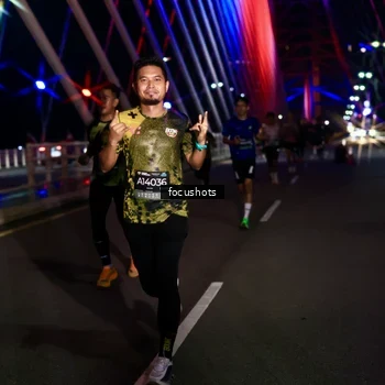 Runner Photo 6264532