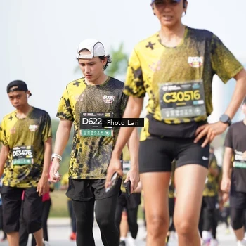 Runner Photo 6264533