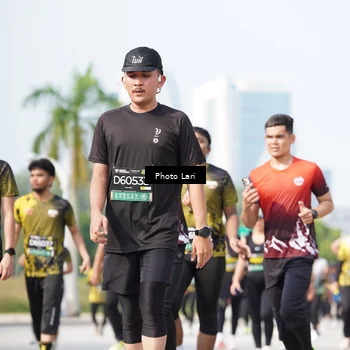 Runner Photo 6264571