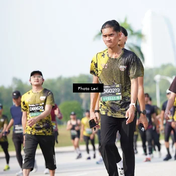 Runner Photo 6264575