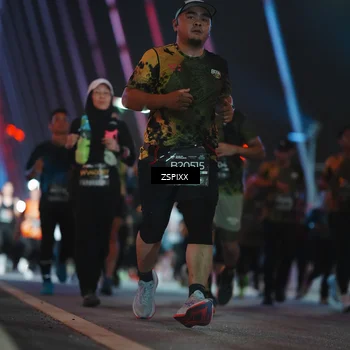 Runner Photo 6264635