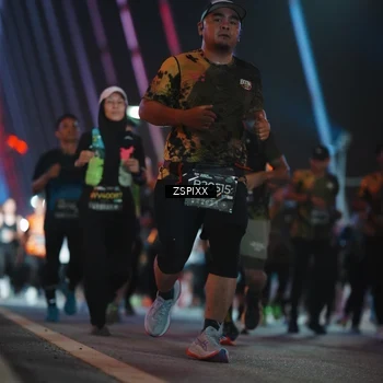 Runner Photo 6264705
