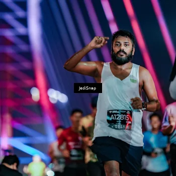 Runner Photo 6264721