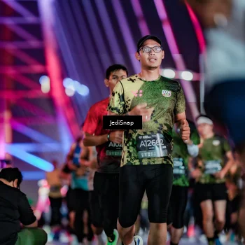 Runner Photo 6264741