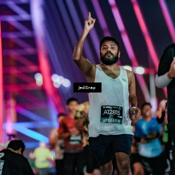 Runner Photo 6264757