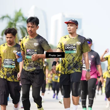 Runner Photo 6264870