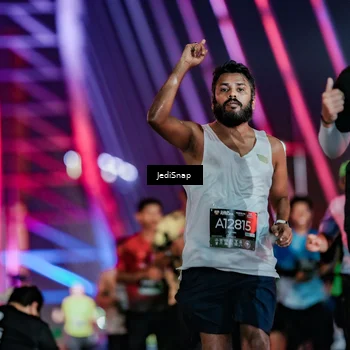 Runner Photo 6264872