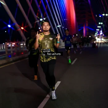 Runner Photo 6265014