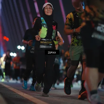 Runner Photo 6265040