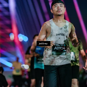 Runner Photo 6265045
