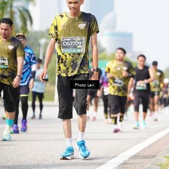 Runner Photo 6265054