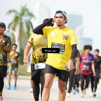 Runner Photo 6265102