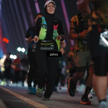 Runner Photo 6265106