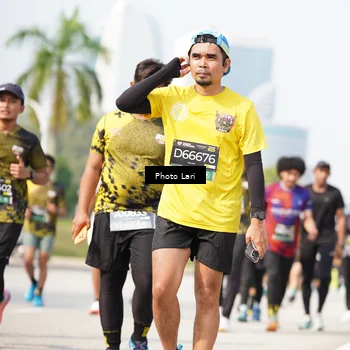 Runner Photo 6265111