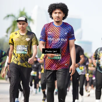 Runner Photo 6265125